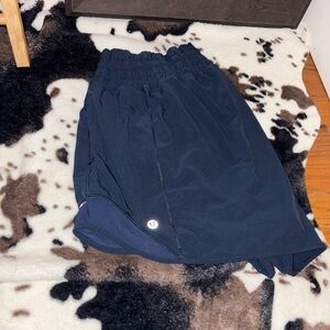 Lululemon hotty hot 2.5